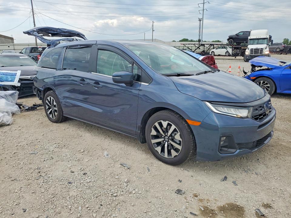 2026 Honda Odyssey VIN 5FNRL6H63TB037673 COPART salvage auction — REAR END, Oh - Cert Of Title-Salvage, sold $14,100 on 2026-07-31 (photo 4)