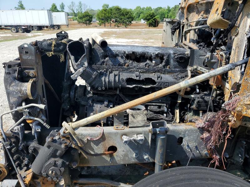 2014 Volvo Vn VIN 4V4NC9EHXEN162751 COPART salvage auction — BURN, GA - BILL OF SALE - PARTS ONLY, sold $200 on 2026-07-02 (photo 7)
