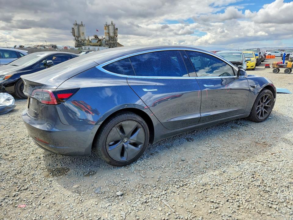 2020 Tesla VIN 5YJ3E1EB9LF741462 COPART salvage auction — FRONT END, CA - SALVAGE CERTIFICATE, sold $7,200 on 2026-07-24 (photo 3)