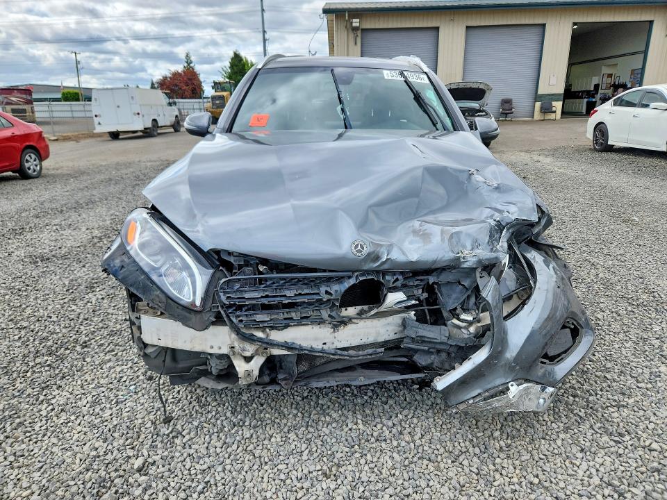 2018 Mercedes-benz Glc VIN WDC0G4KB5JV015366 COPART salvage auction — FRONT END, Or - Salvage Title Certificate, sold $3,650 on 2026-08-18 (photo 5)