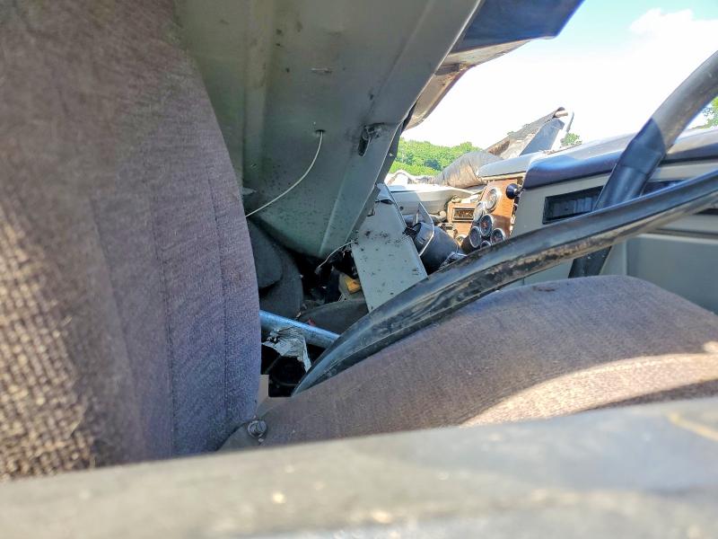 2017 Western star/auto car VIN 5KKMAVDV6HPHU1145 COPART salvage auction — ROLLOVER, NC - SALVAGE CERTIFICATE OF TITLE, sold $2,100 on 2026-07-30 (photo 5)