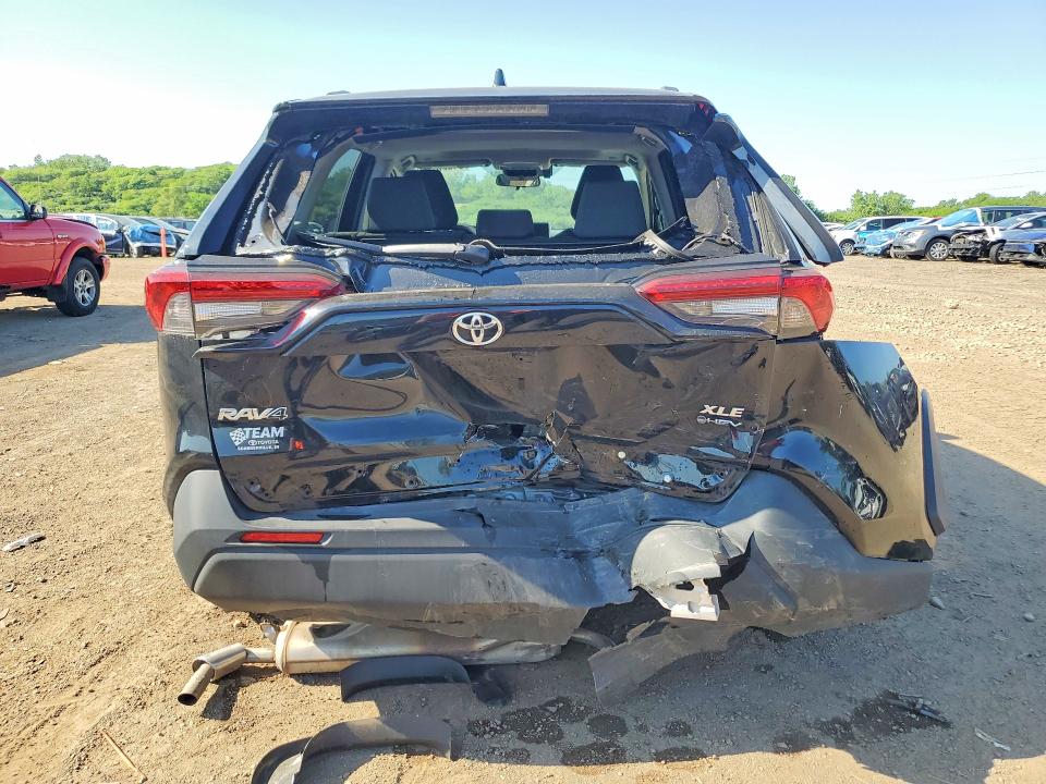2025 Toyota Rav 4 VIN 4T3RWRFV4SU198285 COPART salvage auction — REAR END, Il - Salvage Certificate, sold $11,700 on 2026-07-22 (photo 6)