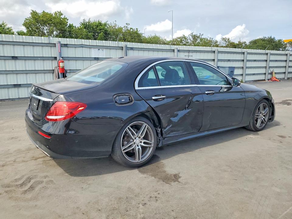 2017 Mercedes-benz E-class VIN WDDZF4JB8HA209172 COPART salvage auction — SIDE, FL - CERT OF TITLE SLVG REBUILDABLE, sold $8,900 on 2026-07-13 (photo 3)