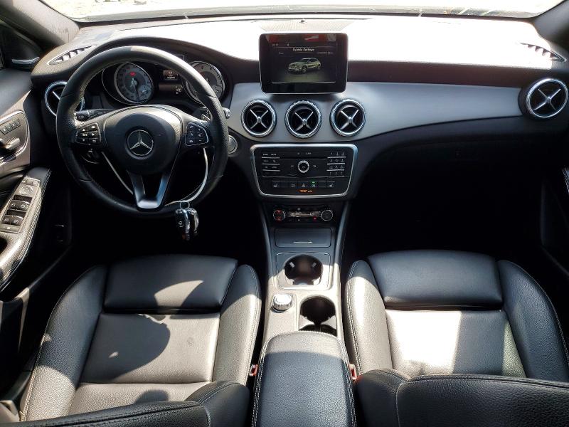 2017 Mercedes-benz Gla-class VIN WDCTG4EB3HJ332931 COPART salvage auction — MINOR DENT/SCRATCHES, Ca - Dis/Dlr/Exp Only Clean Title, sold $5,600 on 2026-07-29 (photo 8)