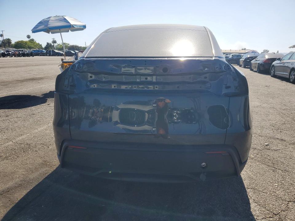 2026 Tesla Model y VIN 7SAYGDED0TF388700 COPART salvage auction — UNDERCARRIAGE, CA - SALVAGE CERTIFICATE, sold $17,200 on 2026-07-31 (photo 6)