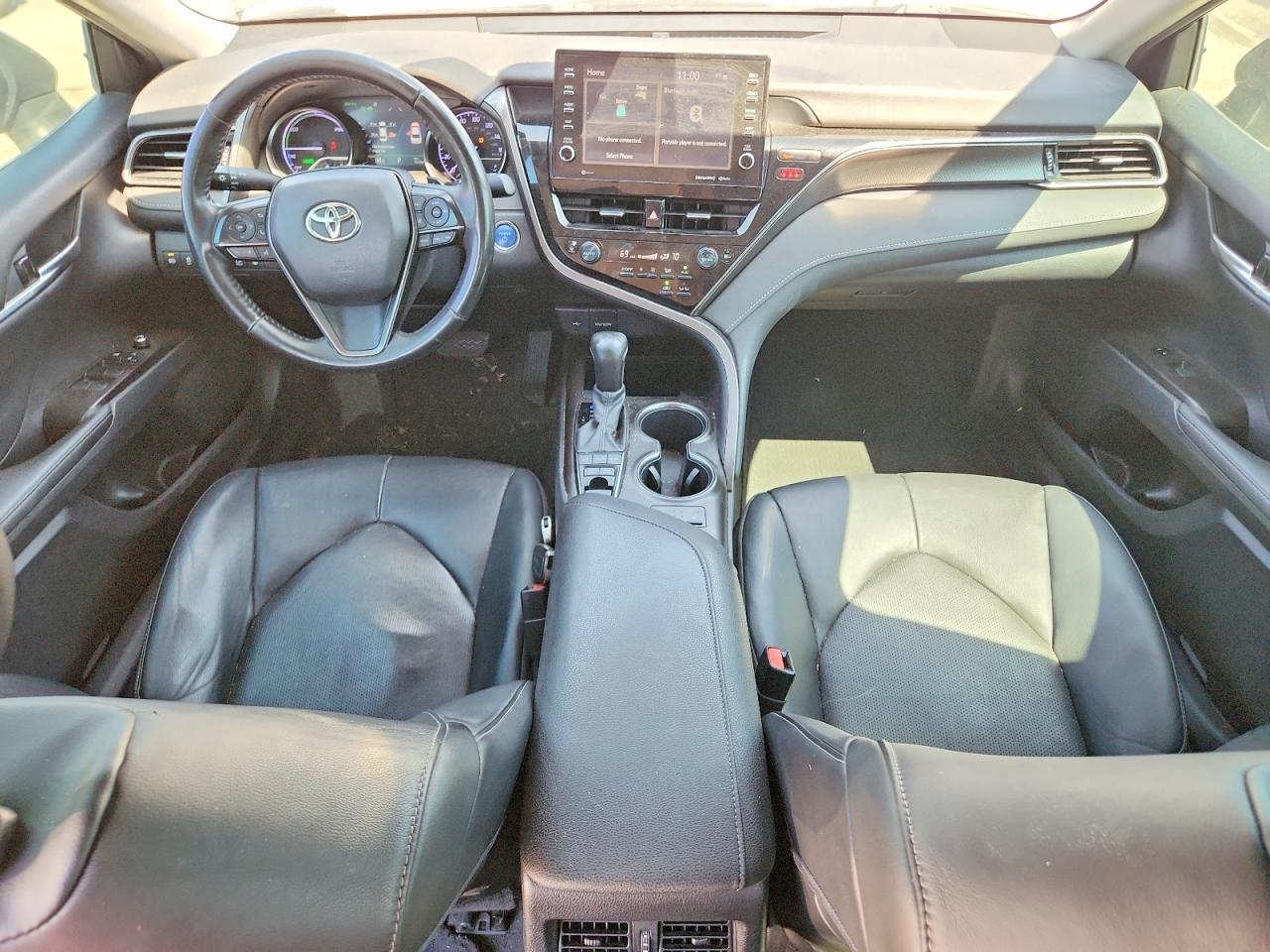 2021 Toyota Camry VIN 4T1K31AK9MU561524 COPART salvage auction — Rear End, TX - SALVAGE VEHICLE TITLE, sold $7,900 on 2026-07-09 (photo 8)