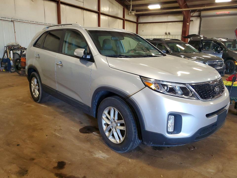2014 Kia Sorento VIN 5XYKT3A62EG484243 COPART salvage auction — MECHANICAL, Mi - Certificate Of Title, sold $275 on 2026-07-24 (photo 4)