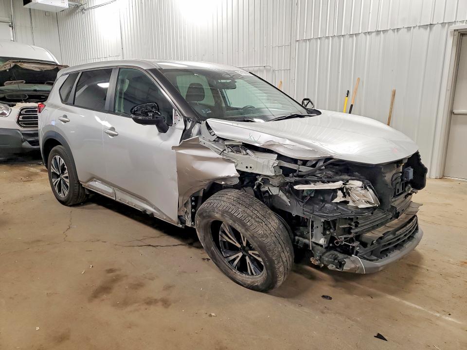 2022 Nissan Rogue VIN 5N1BT3BB7NC694915 COPART salvage auction — FRONT END, Mn - Cert Of Title-Salvage, sold $4,900 on 2026-07-02 (photo 4)