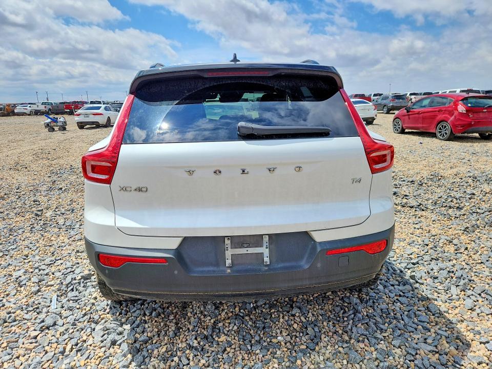 2021 Volvo Xc40 VIN YV4AC2HM2M2542559 COPART salvage auction — SIDE, Tx - Salvage Vehicle Title, sold $8,900 on 2026-07-14 (photo 6)