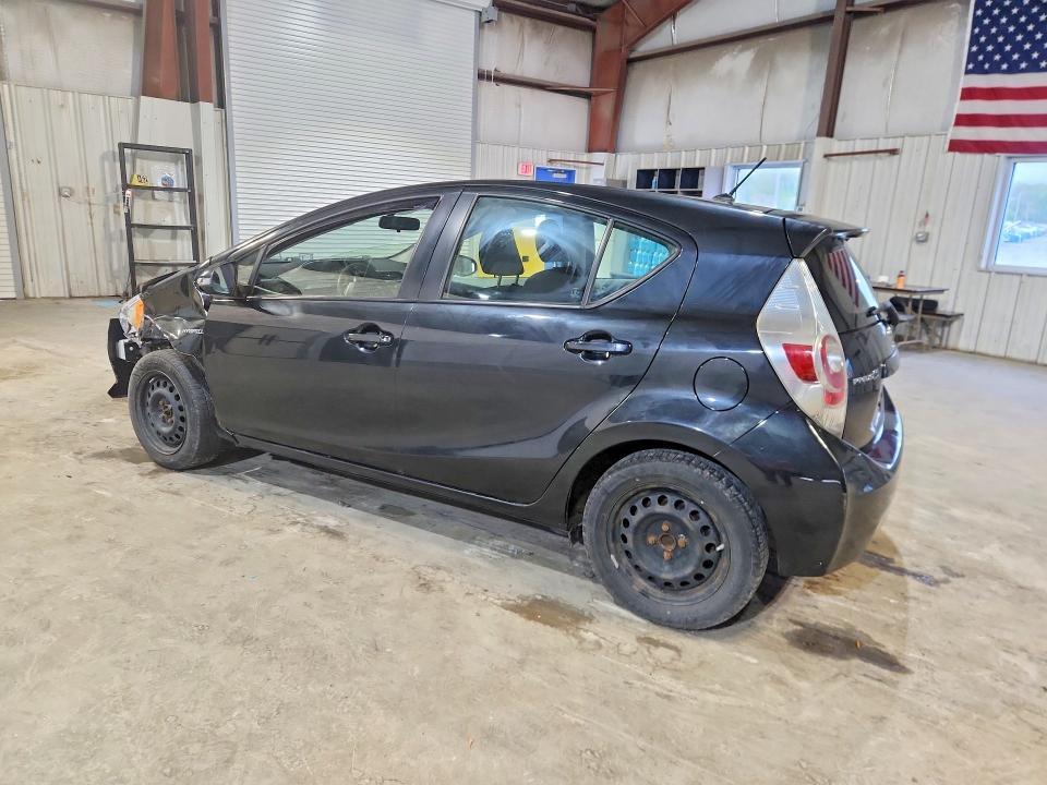 2014 Toyota Prius VIN JTDKDTB31E1569950 COPART salvage auction — FRONT END, Nh - Cert Of Title-Salvage, sold $475 on 2026-07-22 (photo 2)