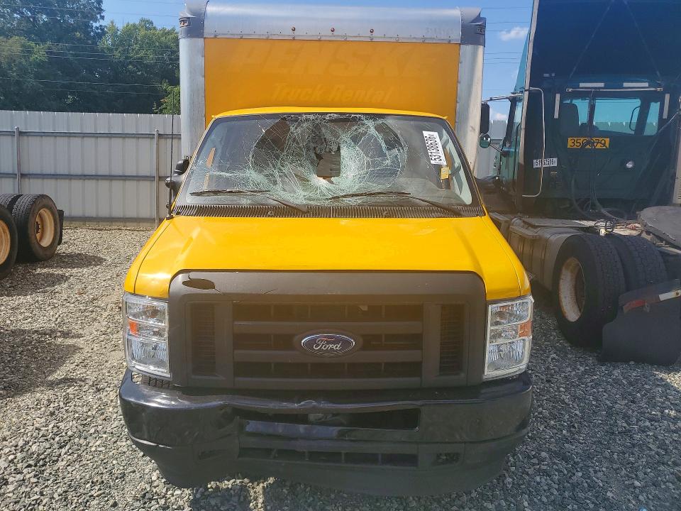 2024 Ford Econoline VIN 1FDWE3FN2RDD09471 COPART salvage auction — FRONT END, Az - Dealer Only Salvage Title, sold $10,900 on 2026-07-29 (photo 5)