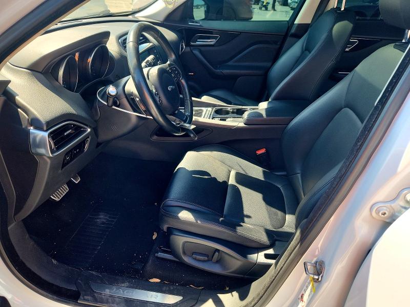 2017 Jaguar F-pace VIN SADCJ2BV1HA069546 COPART salvage auction — MINOR DENT/SCRATCHES, Tx - Salvage Vehicle Title, sold $2,450 on 2026-07-08 (photo 7)