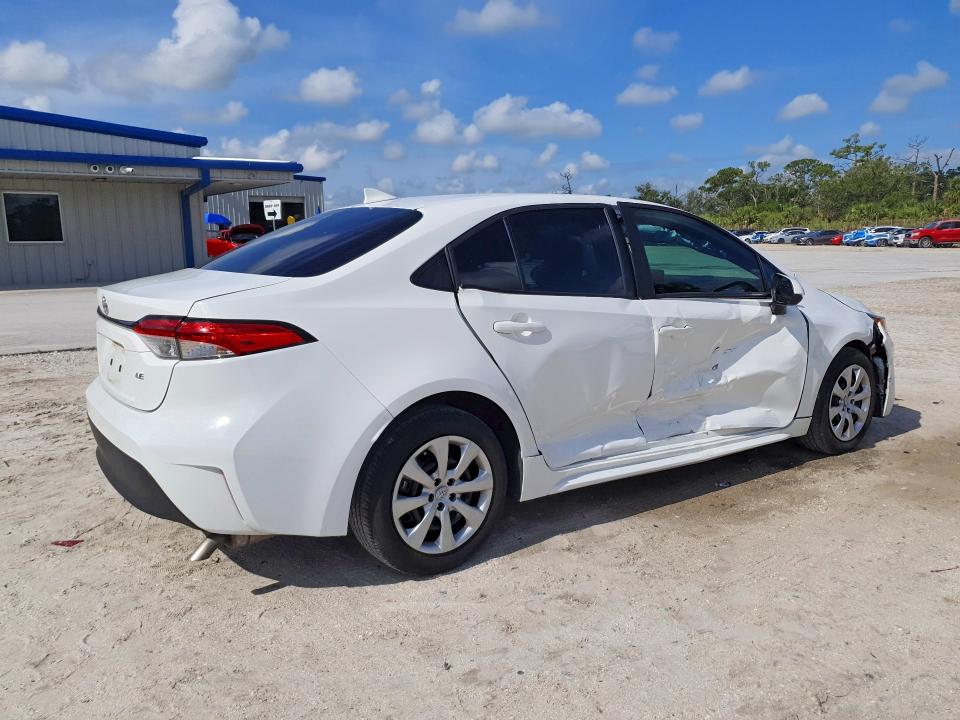 2023 Toyota Corolla VIN 5YFB4MDE8PP034925 COPART salvage auction — SIDE, Fl - Certificate Of Destruction, sold $5,400 on 2026-07-15 (photo 3)