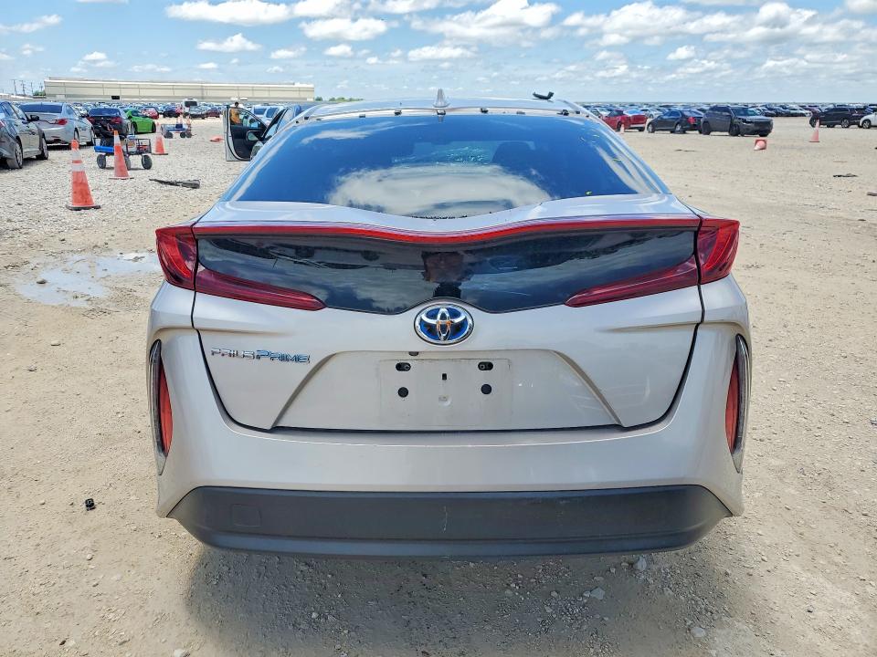 2018 Toyota Prius VIN JTDKARFP3J3073670 COPART salvage auction — FRONT END, Tx - Salvage Vehicle Title, sold $375 on 2026-07-09 (photo 6)