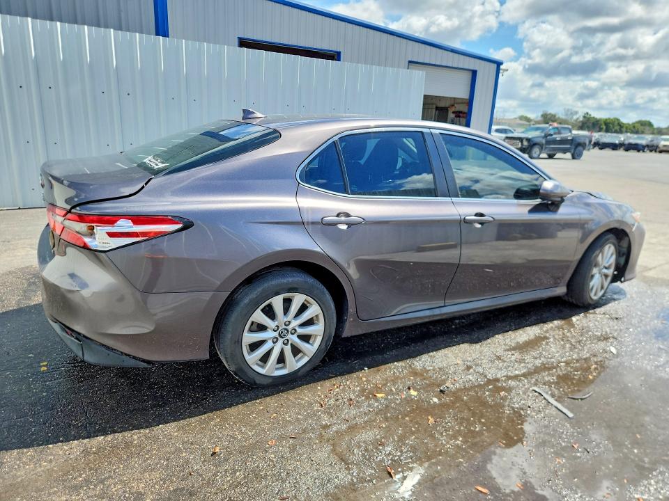 2020 Toyota Camry VIN 4T1C11AK0LU942350 COPART salvage auction — FRONT END, FL - CERTIFICATE OF TITLE, sold $6,100 on 2026-07-09 (photo 3)