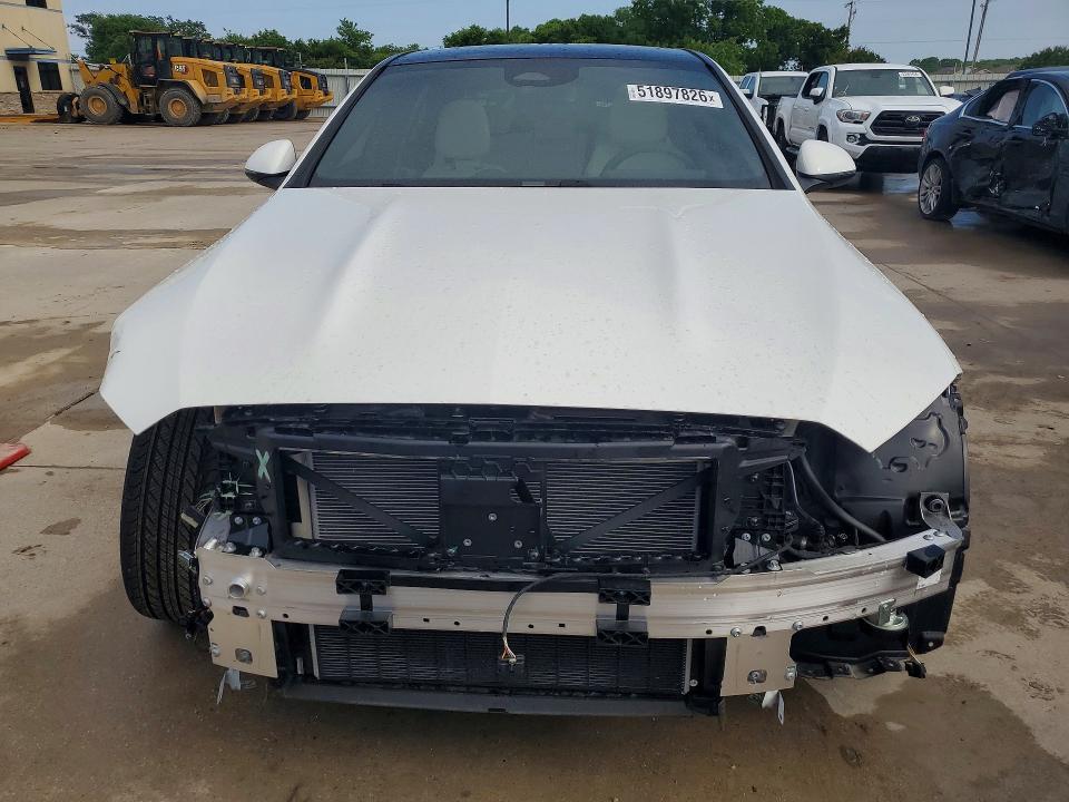 2026 Mercedes-benz VIN W1KAF4HB6TR320977 COPART salvage auction — FRONT END, Tx - Salvage Vehicle Title, sold $25,250 on 2026-07-09 (photo 5)