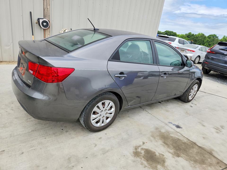 2013 Kia Forte VIN KNAFU4A26D5725257 COPART salvage auction — VANDALISM, Ga - Cert Of Title-Salvage, sold $850 on 2026-07-02 (photo 3)