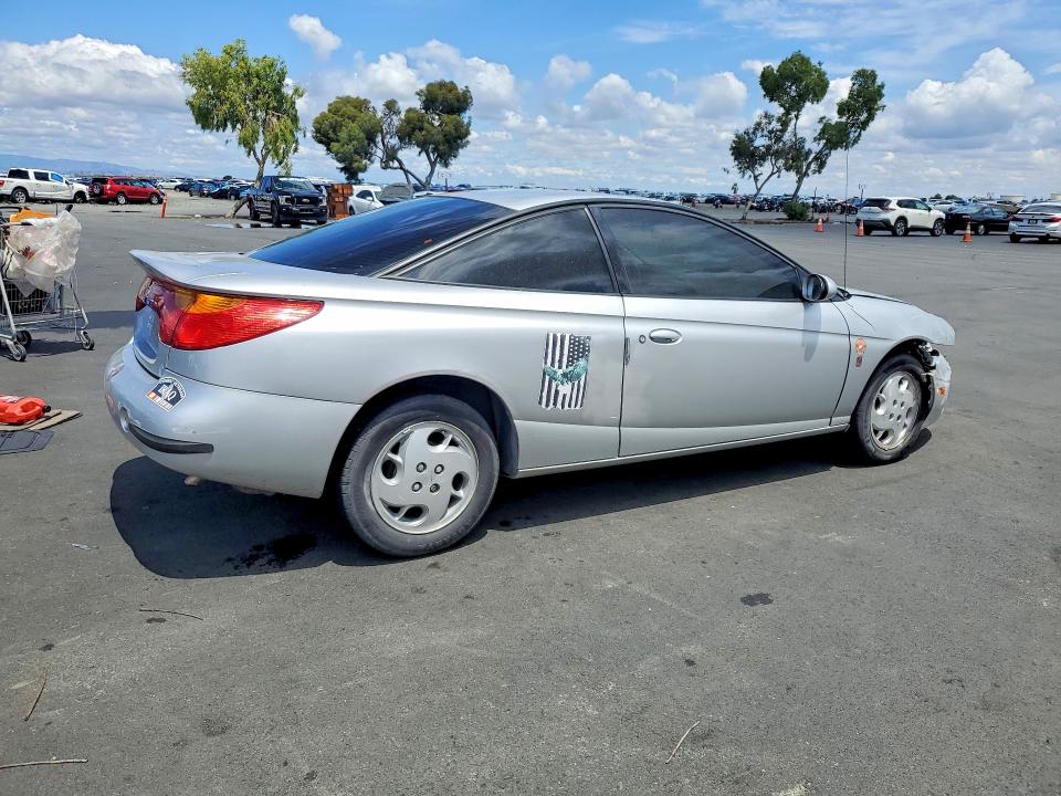 2002 Saturn Sc2 VIN 1G8ZY14762Z136672 COPART salvage auction — FRONT END, CA - SALVAGE CERTIFICATE, sold $175 on 2026-07-08 (photo 3)