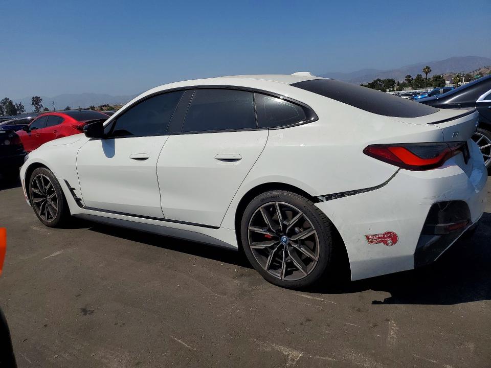 2024 BMW VIN WBY43AW06RFS63074 COPART salvage auction — REAR END, Ca - Salvage Certificate, sold $17,400 on 2026-07-29 (photo 2)
