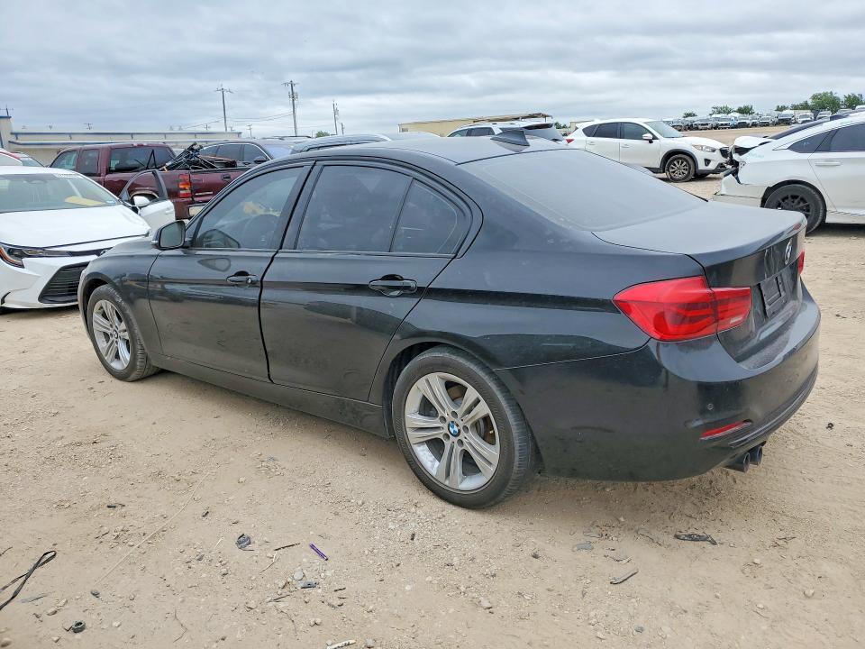 2017 BMW VIN WBA8B9G5XHNU51788 COPART salvage auction — HAIL, Tx - Certificate Of Title, sold $7,300 on 2026-07-09 (photo 2)