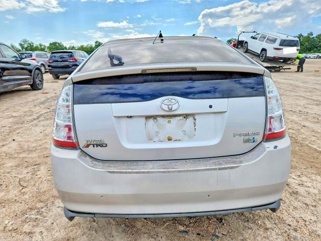 2007 Toyota Prius VIN JTDKB20U977089151 COPART salvage auction — MINOR DENT/SCRATCHES, TX - CERT OF TITLE-REBLT SLVG FLOOD (P), sold $250 on 2026-07-31 (photo 6)
