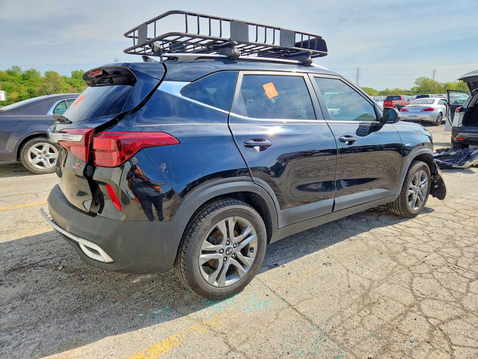 2021 Kia Seltos VIN KNDEUCAA3M7043828 COPART salvage auction — REAR END, Il - Salvage Certificate, sold $3,450 on 2026-07-10 (photo 3)