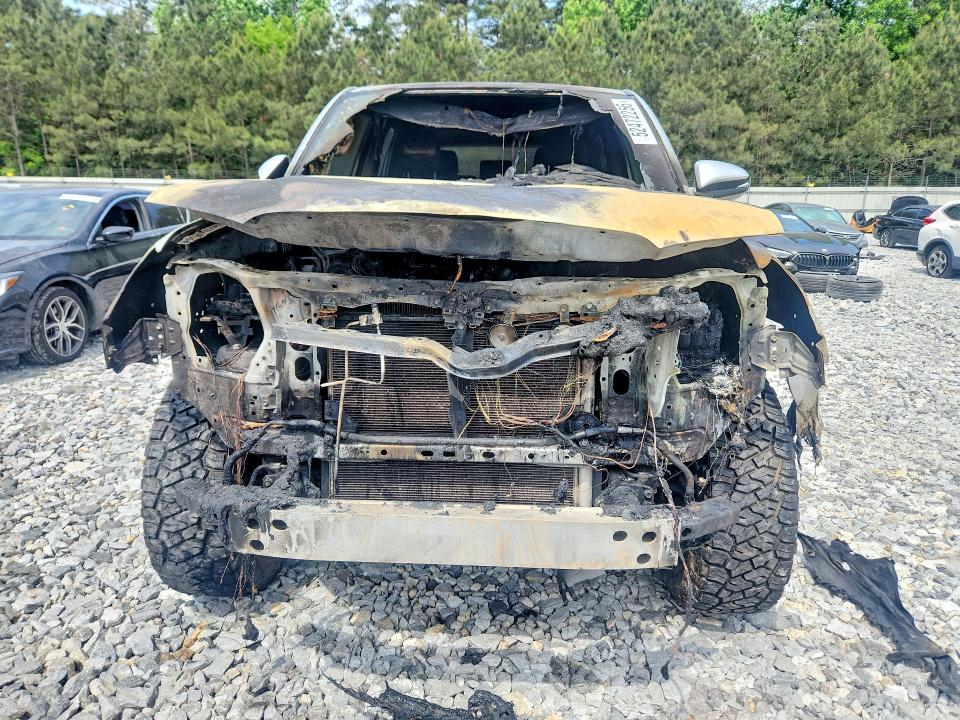 2017 Toyota 4runner VIN JTEZU5JR5H5155384 COPART salvage auction — BURN, Ga - Cert Of Title-Rebuilt Salvage, sold $2,900 on 2026-07-09 (photo 5)