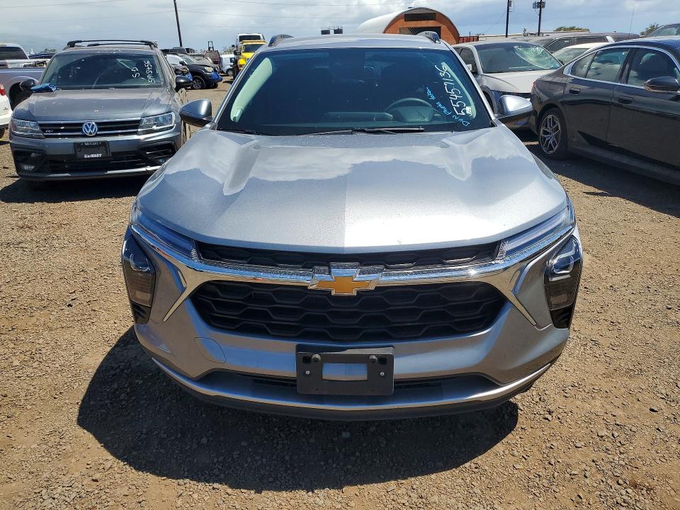 2026 Chevrolet Trax VIN KL77LHEPXTC024171 COPART salvage auction — SIDE, HI - CERTIFICATE OF SALVAGE (P), sold $1 on 2026-07-20 (photo 5)