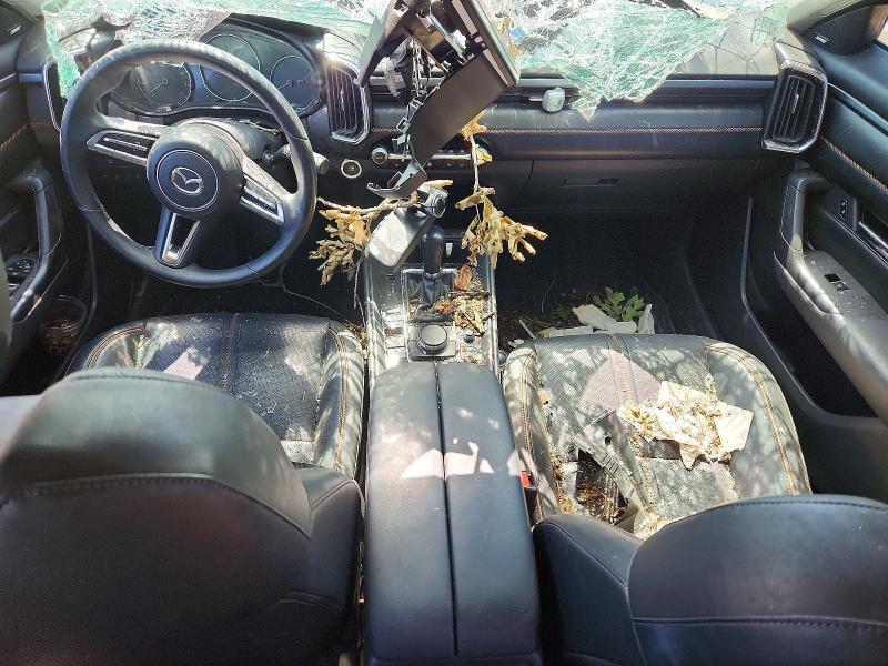 2023 Mazda VIN 7MMVABEM8PN105618 COPART salvage auction — WATER/FLOOD, Tx - Salvage Title-Flood Damage, sold $6,000 on 2026-07-02 (photo 8)