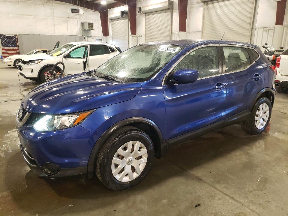 2017 Nissan Rogue VIN JN1BJ1CR7HW106527 COPART salvage auction — REAR END, Mn - Cert Of Title-Prior Salvage, sold $2,800 on 2026-07-13 (photo 1)