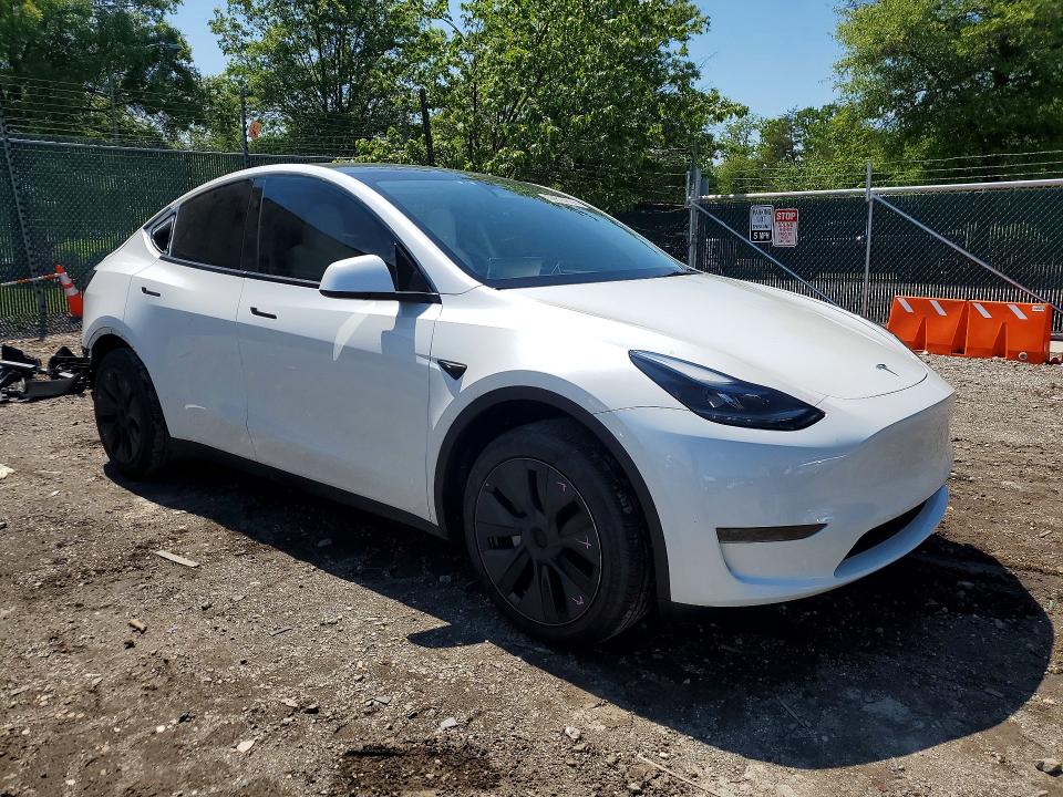 2024 Tesla VIN 7SAYGDED7RF128447 COPART salvage auction — REAR END, Salvage Title, sold $9,600 on 2026-07-23 (photo 4)