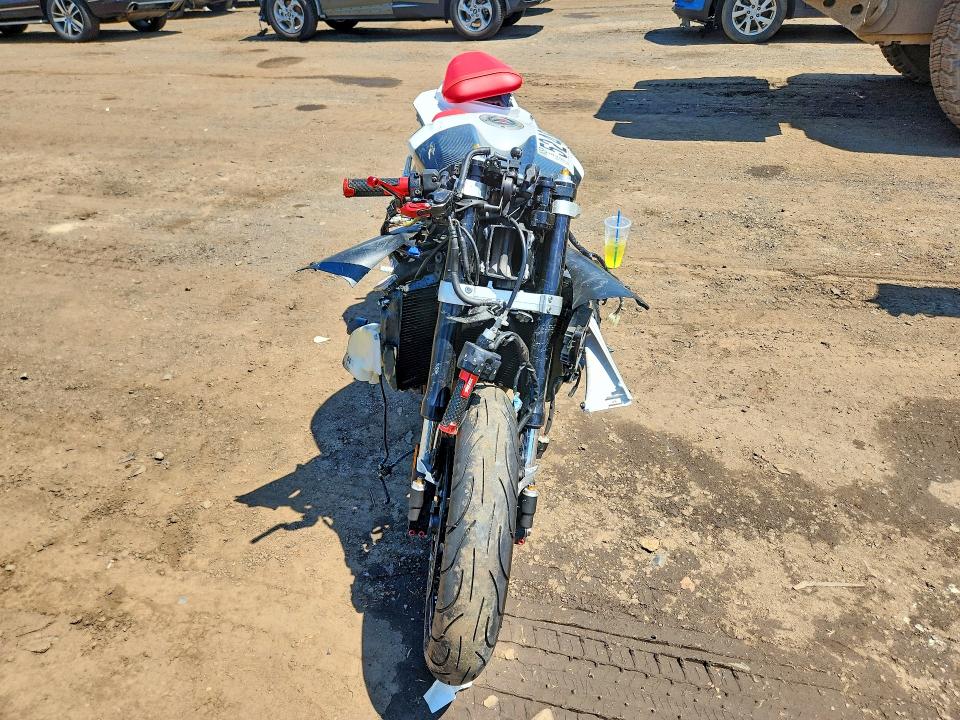 2010 Yamaha Yzfr6 VIN JYARJ16E2AA020738 COPART salvage auction — FRONT END, MA - CERT OF TITLE-SALVAGE, sold $500 on 2026-07-23 (photo 2)