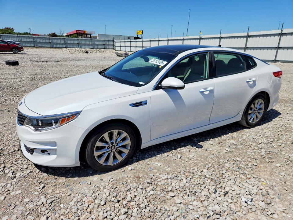 2016 Kia Optima VIN 5XXGU4L34GG063272 COPART salvage auction — ENGINE BURN, Il - Salvage Certificate, sold $900 on 2026-07-20 (photo 1)