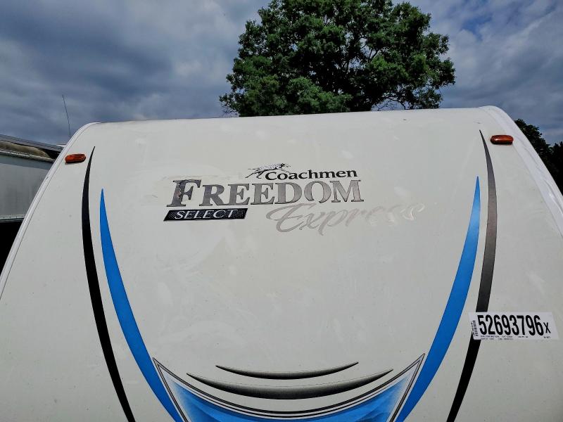2019 Forrest river VIN 5ZT2FEUB2KW008812 COPART salvage auction — HAIL, AR - CERTIFICATE OF TITLE, sold $6,800 on 2026-07-14 (photo 9)