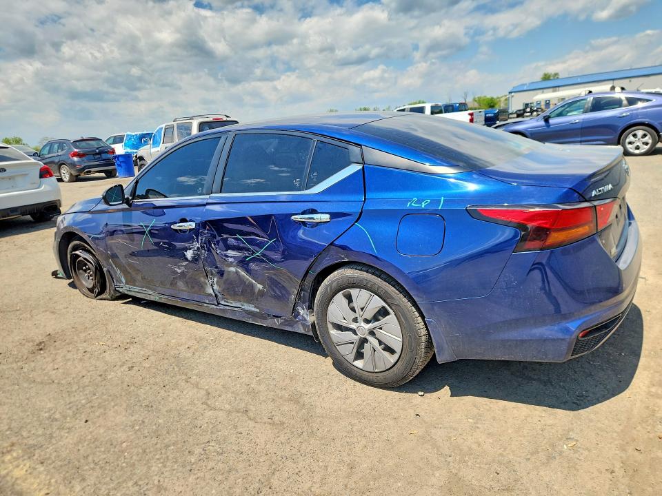 2022 Nissan VIN 1N4BL4BV3NN423624 COPART salvage auction — SIDE, Pa - Certificate Of Salvage, sold $3,000 on 2026-07-02 (photo 2)