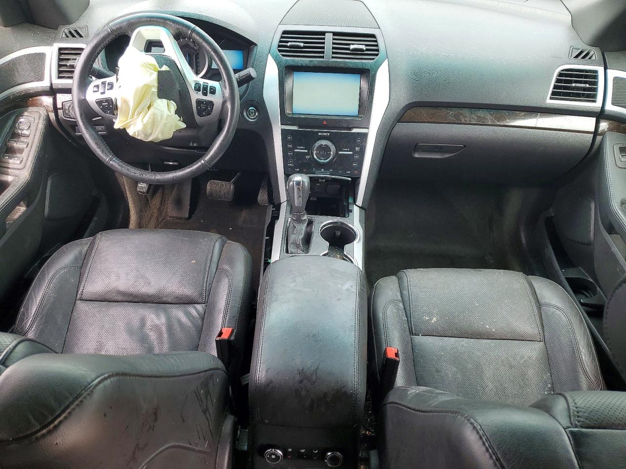 2015 Ford Explorer VIN 1FM5K7F81FGC38425 COPART salvage auction — Side, IL - SALVAGE CERTIFICATE, sold $575 on 2026-07-02 (photo 8)