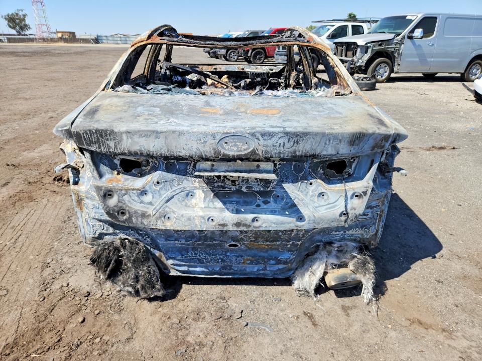 2018 Kia Optima VIN 5XXGU4L31JG229884 COPART salvage auction — BURN, CA - NON-REPAIRABLE VEHICLE CERT, sold $225 on 2026-07-17 (photo 6)