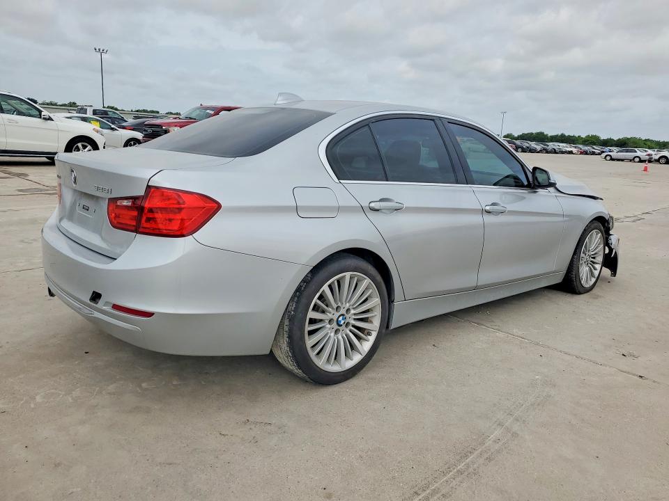 2013 BMW VIN WBA3B3C55DF540704 COPART salvage auction — FRONT END, Tx - Salvage Vehicle Title, sold $850 on 2026-07-23 (photo 3)