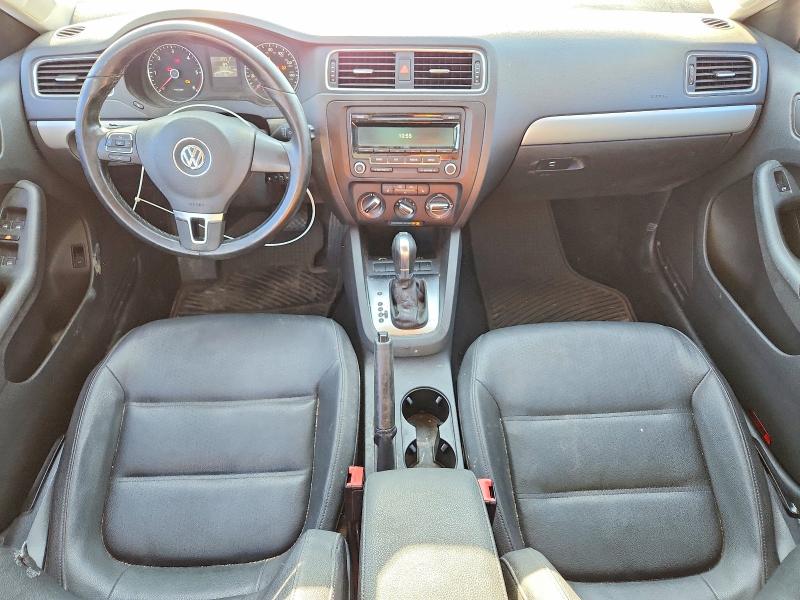 2012 Volkswagen Jetta VIN 3VWLL7AJ7CM012407 COPART salvage auction — MINOR DENT/SCRATCHES, Mt - Certificate Of Title, sold $625 on 2026-07-09 (photo 8)