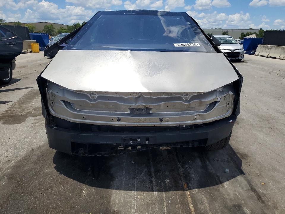 2025 Tesla Cybertruck VIN 7G2CEHED5SA075011 COPART salvage auction — FRONT END, Fl - Cert Of Title Slvg Rebuildable (P), sold $19,400 on 2026-07-02 (photo 5)