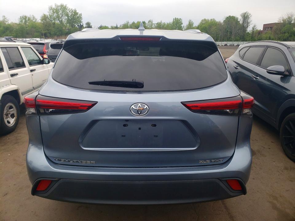 2020 Toyota Highlander VIN 5TDGZRBH0LS029835 COPART salvage auction — FRONT END, CT - CERT OF TITLE-SALVAGE, sold $12,900 on 2026-07-07 (photo 6)