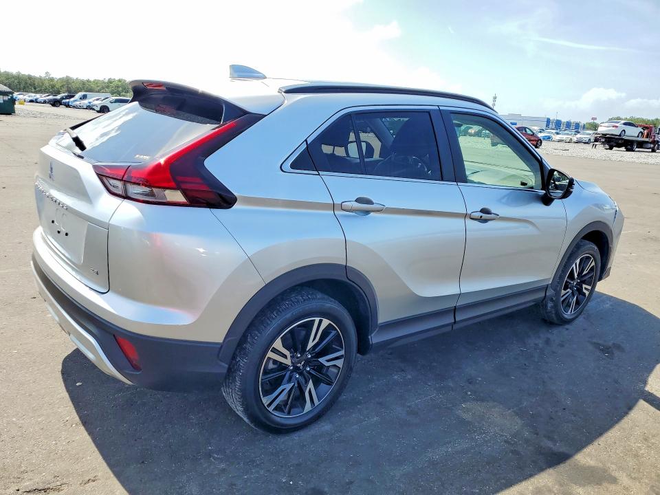 2024 Mitsubishi VIN JA4ATWAA7RZ077697 COPART salvage auction — FRONT END, Fl - Certificate Of Title (P), sold $13,400 on 2026-07-28 (photo 3)