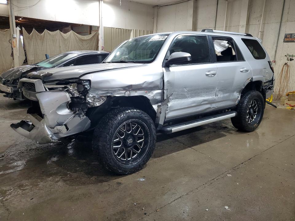 2016 Toyota 4runner VIN JTEBU5JR3G5345524 COPART salvage auction — ALL OVER, Tn - Salvage Certificate, sold $4,500 on 2026-07-19 (photo 1)