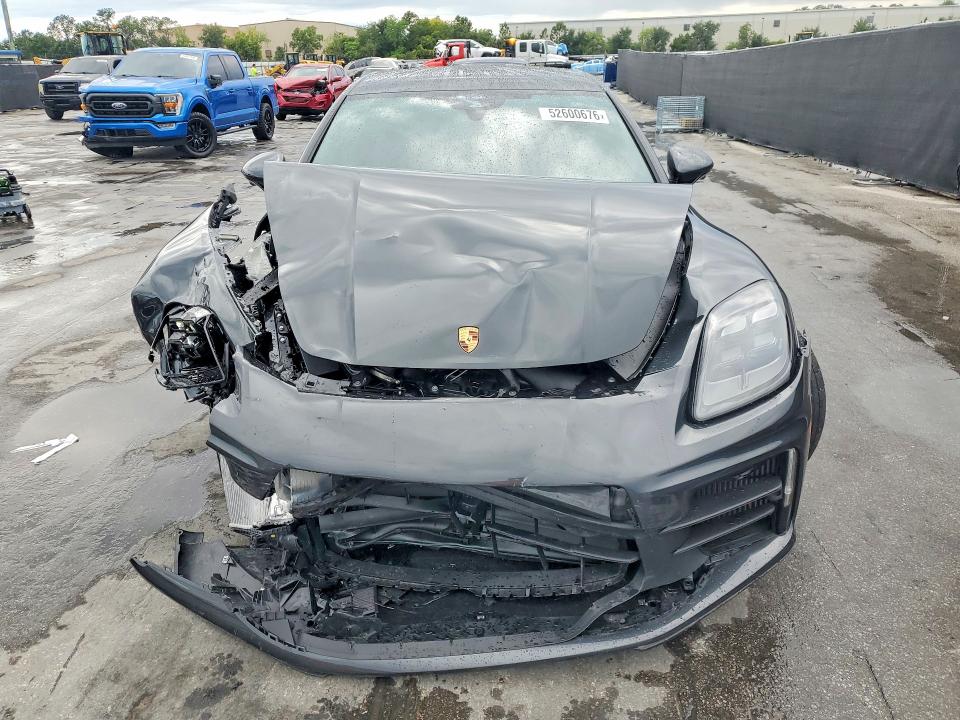 2025 Porsche Panamera VIN WP0AA2YA7SL011380 COPART salvage auction — FRONT END, Fl - Cert Of Title Slvg Rebuildable, sold $31,000 on 2026-07-30 (photo 5)