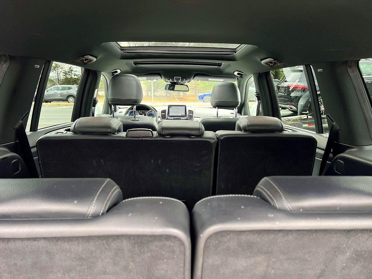 2019 Mercedes-Benz GLS-Class VIN 4JGDF6EE6KB226666 COPART salvage auction — Minor Dent/Scratches, TX - CERTIFICATE OF TITLE (P), sold $12,400 on 2026-05-27 (photo 9)