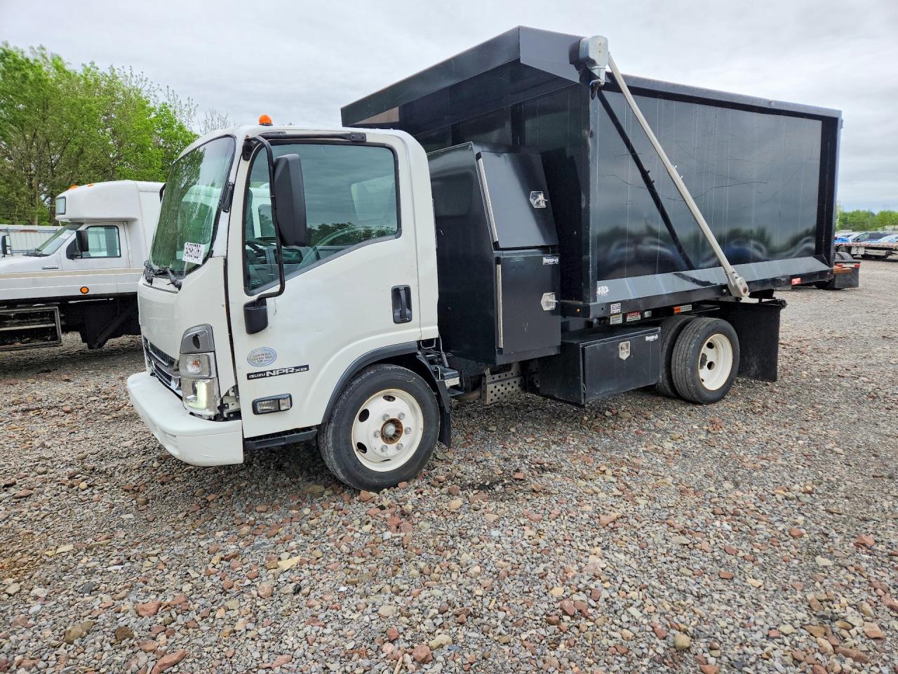 2024 Chevrolet 4500 VIN 54DCDW1D3RS205430 COPART salvage auction — Front End, PA - CERTIFICATE OF SALVAGE, sold $19,500 on 2026-06-19 (photo 1)