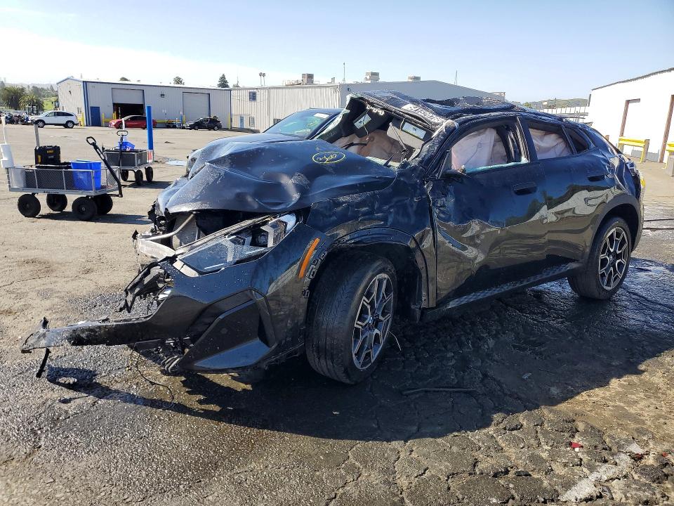 2025 BMW X2 VIN WBX63GM06S5352366 COPART salvage auction — ROLLOVER, Ca - Dis/Dlr/Exp Only Clean Title, sold $3,250 on 2026-07-10 (photo 1)