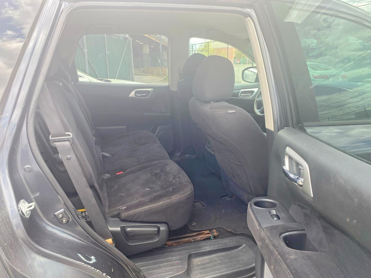 2013 Volkswagen Tiguan VIN WVGBV3AXXDW582615 COPART salvage auction — Normal Wear, MD - CERTIFICATE OF TITLE (P), sold $4,600 on 2026-05-21 (photo 6)