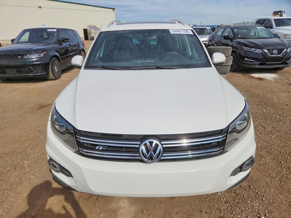 2014 Volkswagen Tiguan VIN WVGJV3AX7EW548502 COPART salvage auction — SIDE, Ab - Bos - Salvage, sold $200 on 2026-07-28 (photo 5)