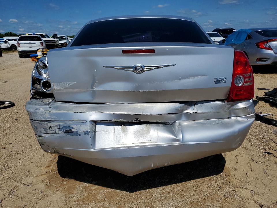 2009 Chrysler 300 VIN 2C3KA43D99H622959 COPART salvage auction — FRONT END, Tx - Salvage Vehicle Title, sold $175 on 2026-07-02 (photo 6)